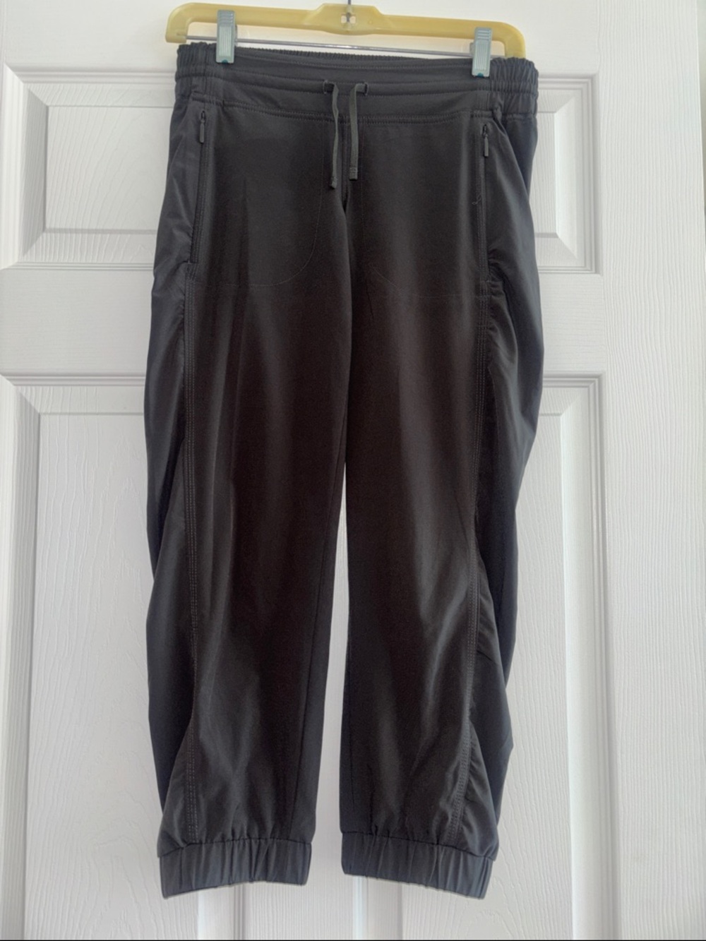 Athleta Black Track Jogger Capri Pant with Zip Pockets